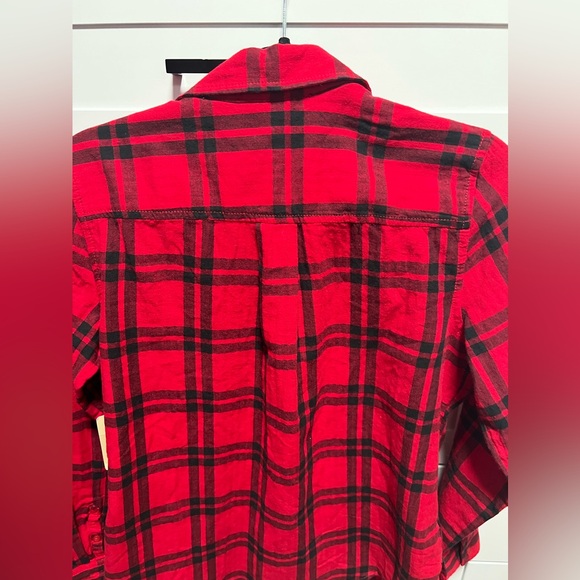 St. John’s Bay, red and black flannel, button-down shirt size medium NWT - Picture 4 of 8
